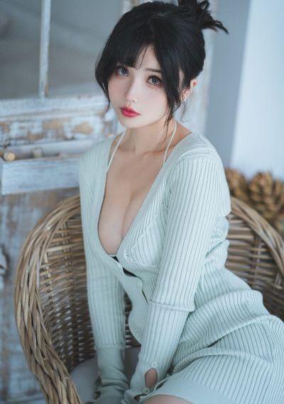 国产美女被迷j灌醉在线观看_高清完整视频