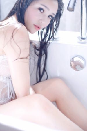国产精品成人av禁果av_蓝光高清迅雷在线观看