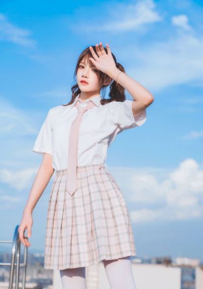 亚洲日本欧美中文字幕三区_免费手机在线看观看